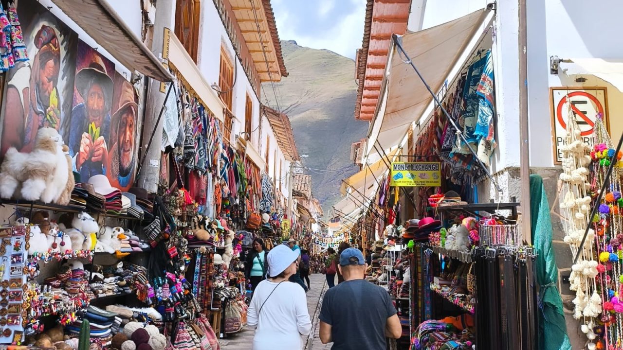 market-pisac